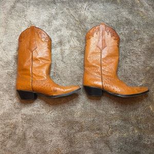 Cowboy Boots - Camel Colored